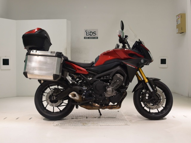 Yamaha MT-09 TRACER 2015