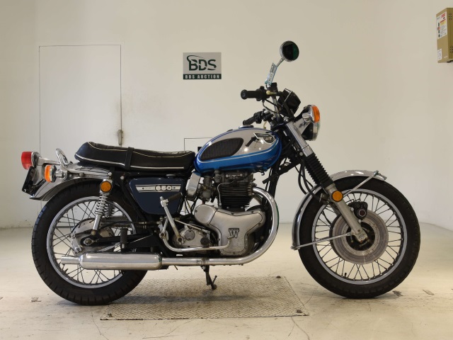 Kawasaki W3 1973
