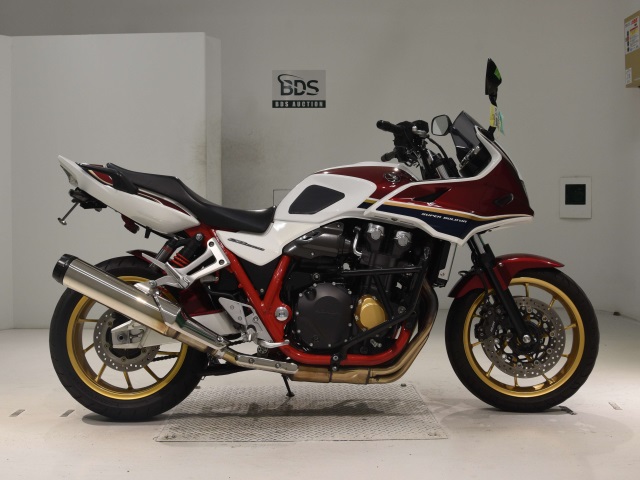 Honda CB1300SF BOLDOR 2021