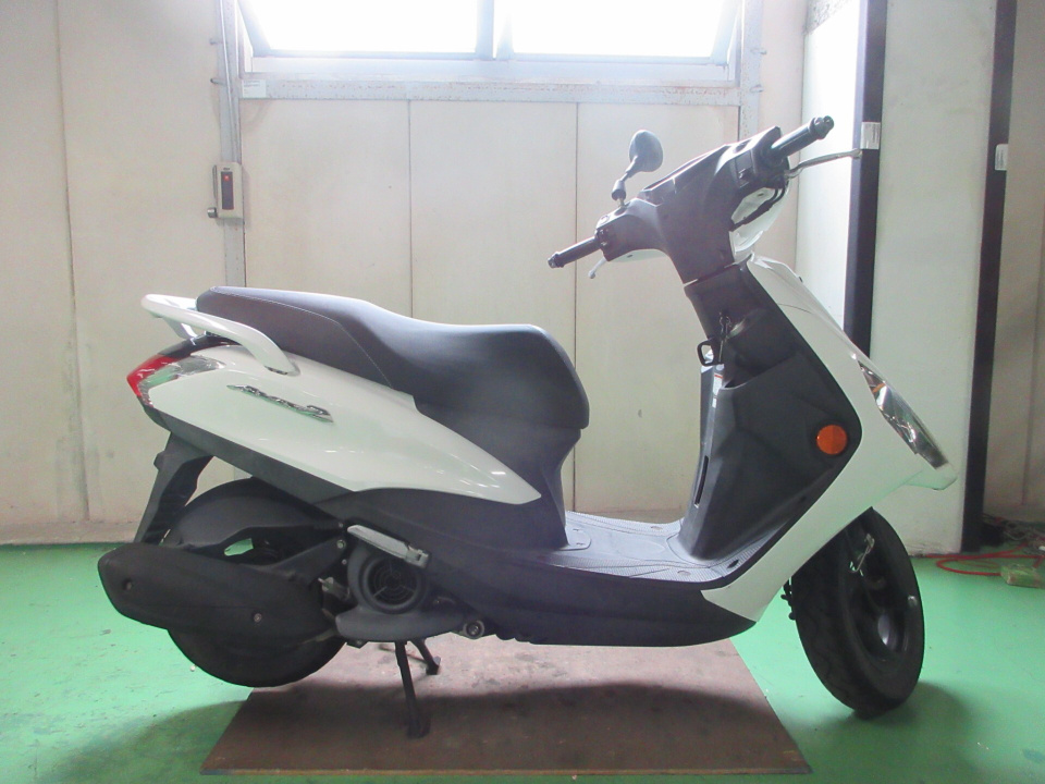 Yamaha AXIS Z
