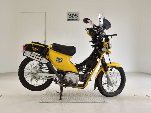 Honda CC110 CROSSCUB 2016