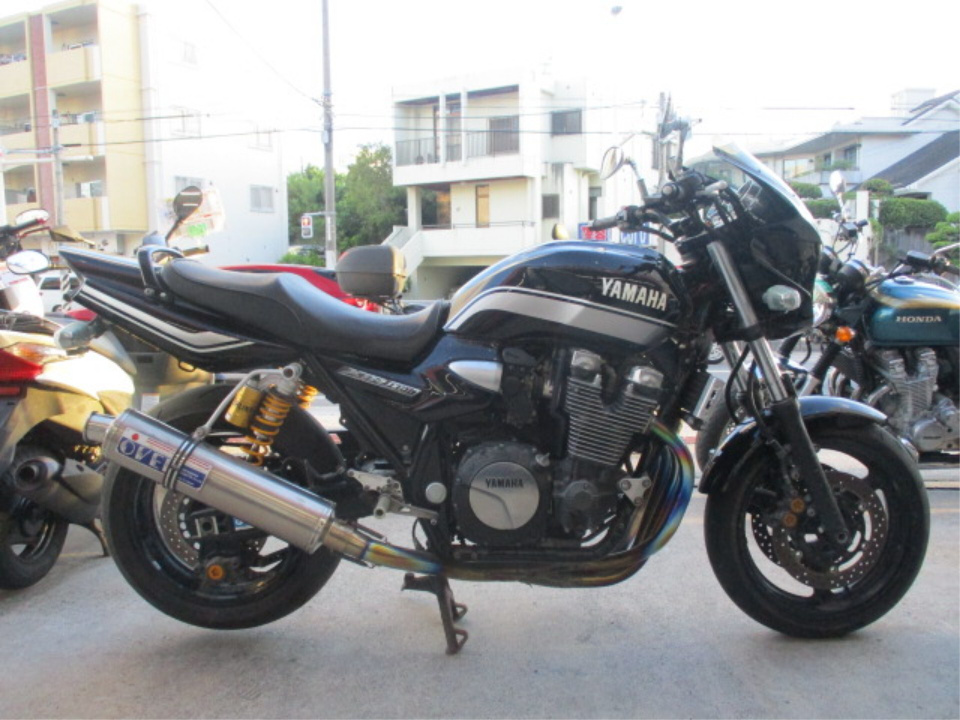 Yamaha XJR1300 2011