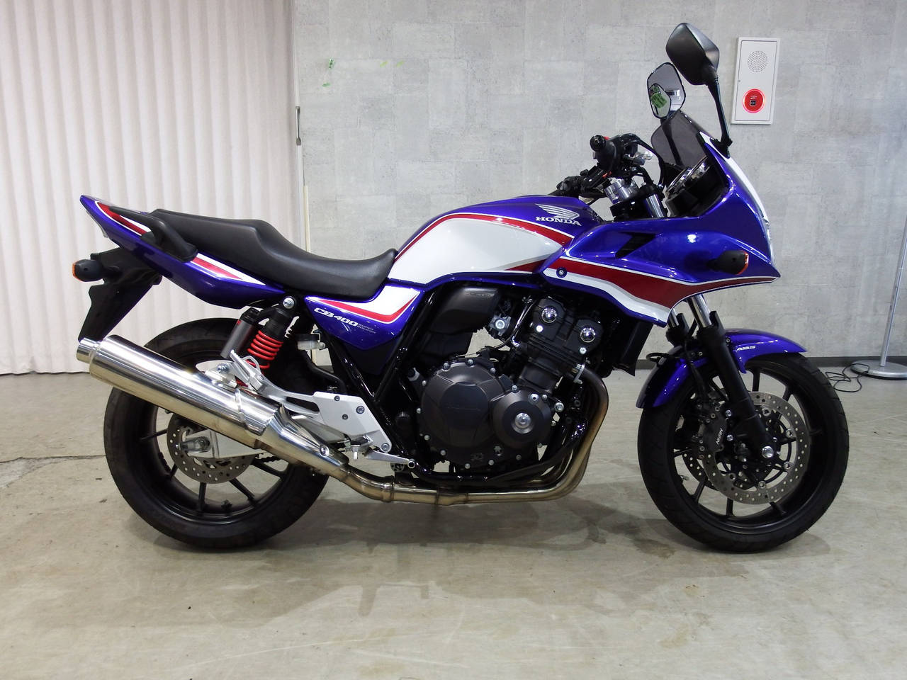 Honda CB400SF BOLDOR 2020