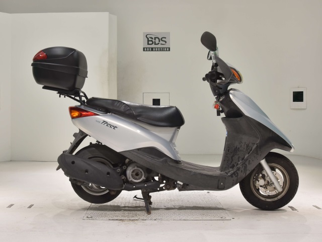 Yamaha AXIS125 2011
