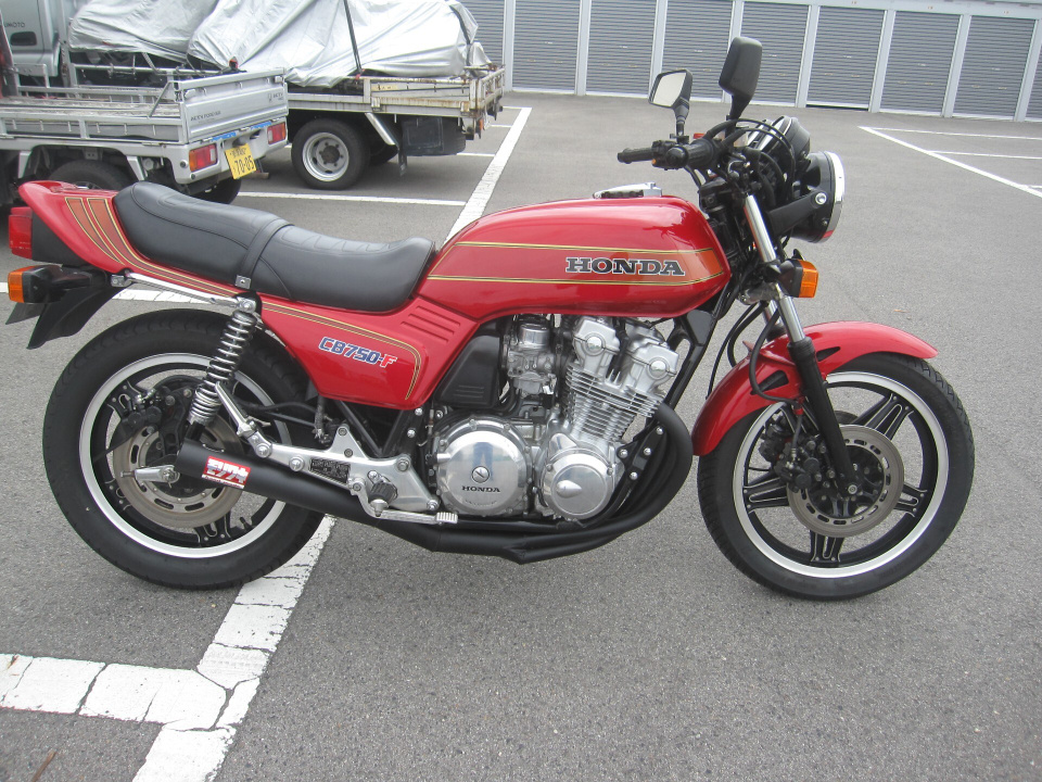 Honda CB750FOUR 1982