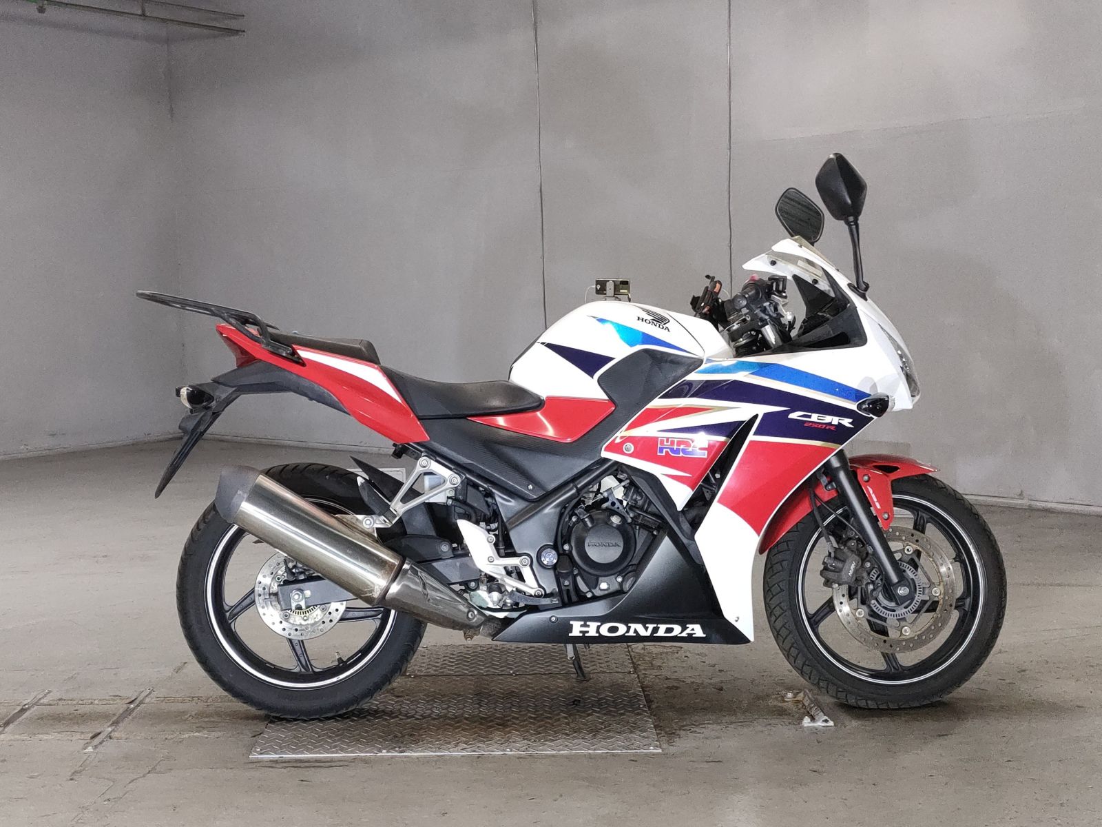 Honda CBR250R 2017