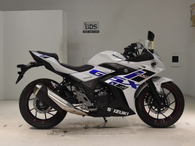 Suzuki GSX250R