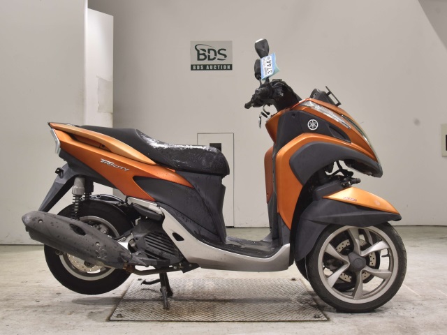 Yamaha TRICITY MW125 2001
