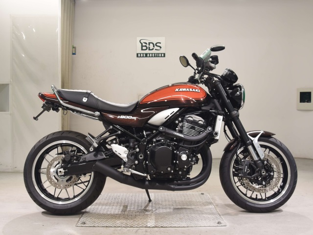 Kawasaki Z900RS 2018