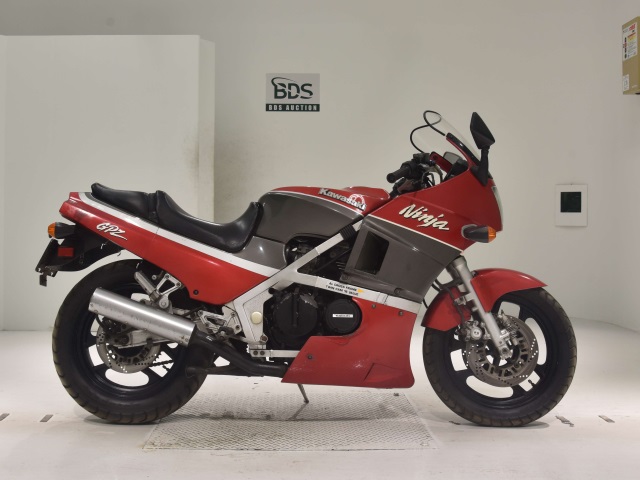 Kawasaki GPZ400R 1988