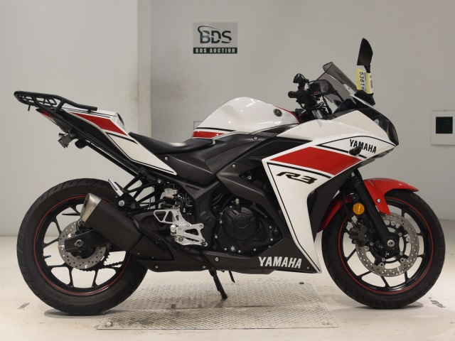 Yamaha YZF-R3 2018