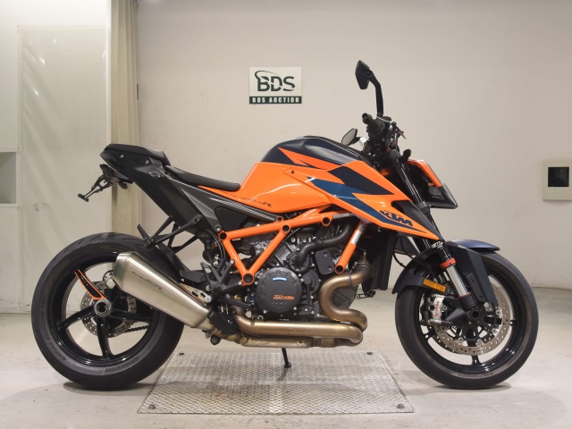 KTM 1290 SUPERDUKE R 2021