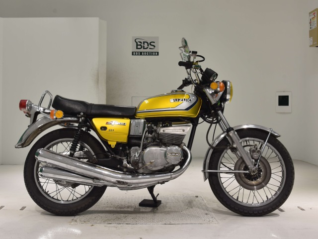 Suzuki GT380 2024