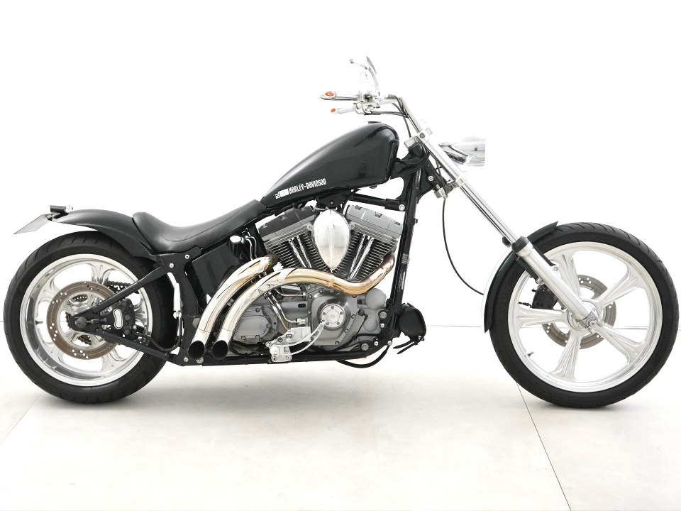HD HARLEY FXST 2003