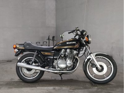 Suzuki GS750E
