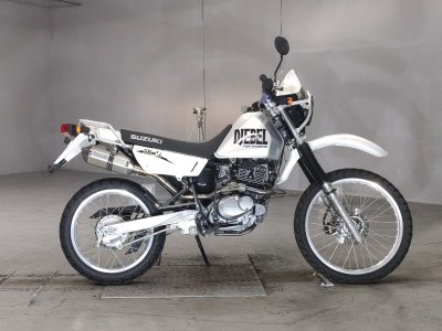 Suzuki DJEBEL200