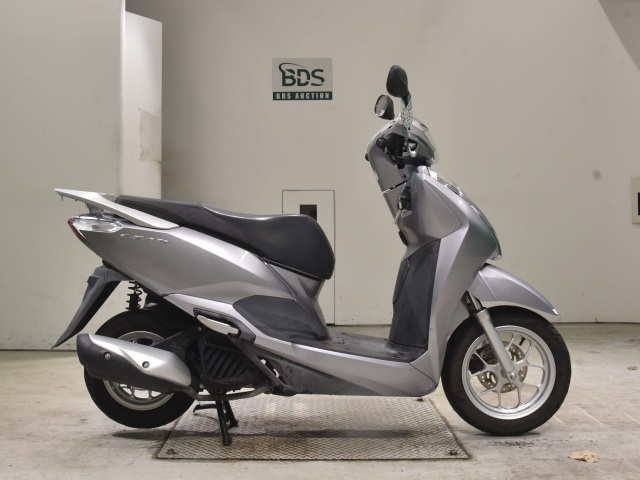 Honda LEAD125 2019
