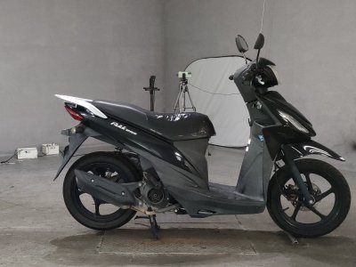Suzuki ADDRESS V110
