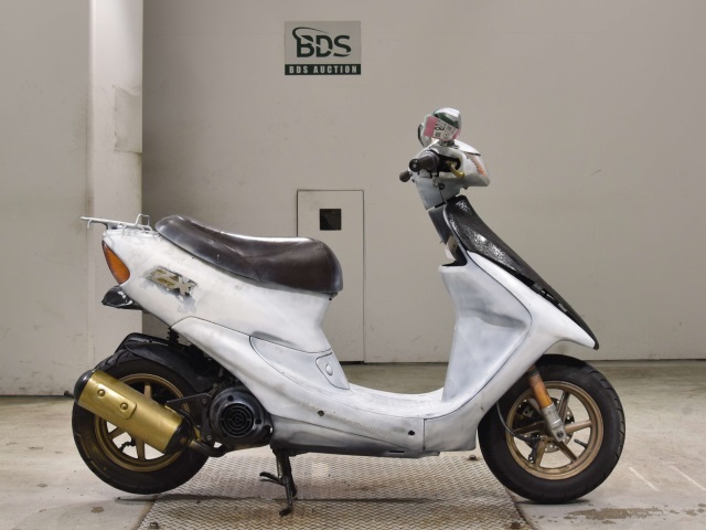 Honda DIO ZX-2 2000