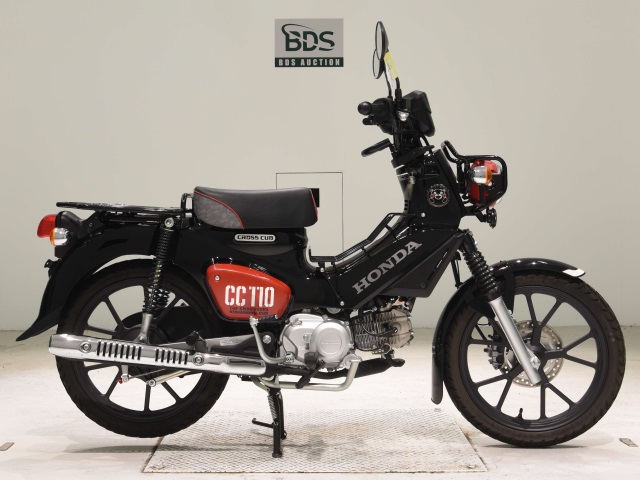 Honda CC110 CROSSCUB 2022