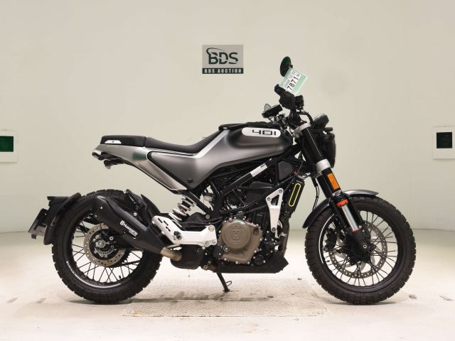 Husqvarna SVARTPILEN 401 2021