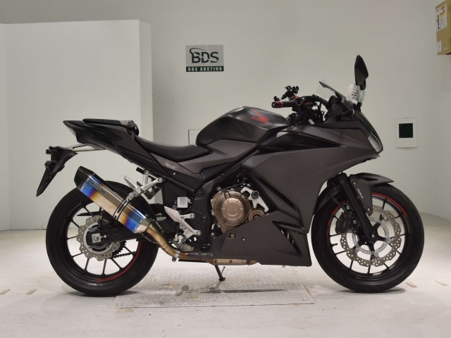 Honda CBR400R 2021