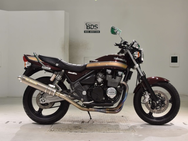 Kawasaki ZEPHYR400 2005
