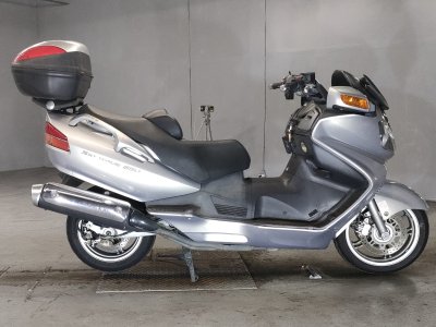 Suzuki SKYWAVE 650 2003