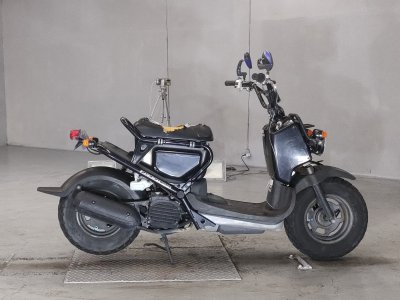 Honda ZOOMER 2004