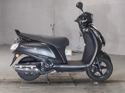 Suzuki ADDRESS V125