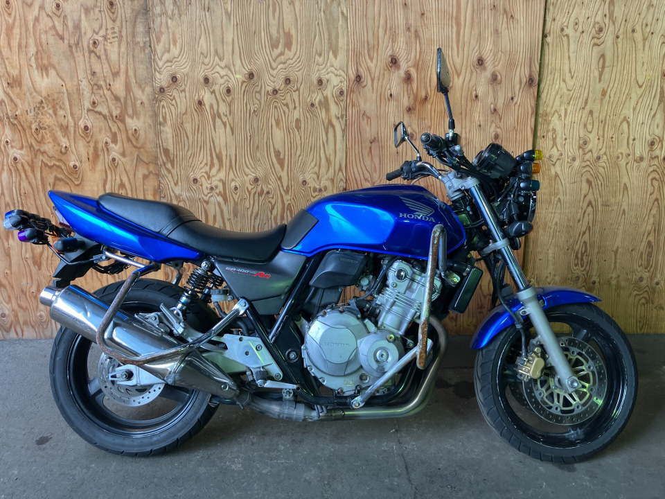 Honda CB400SF 2011