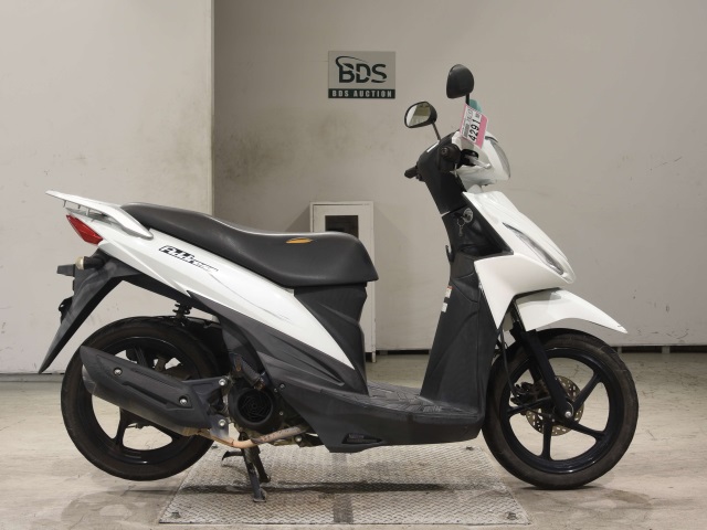 Suzuki ADDRESS V110