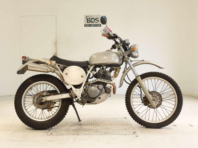 Yamaha SEROW XT225 1993