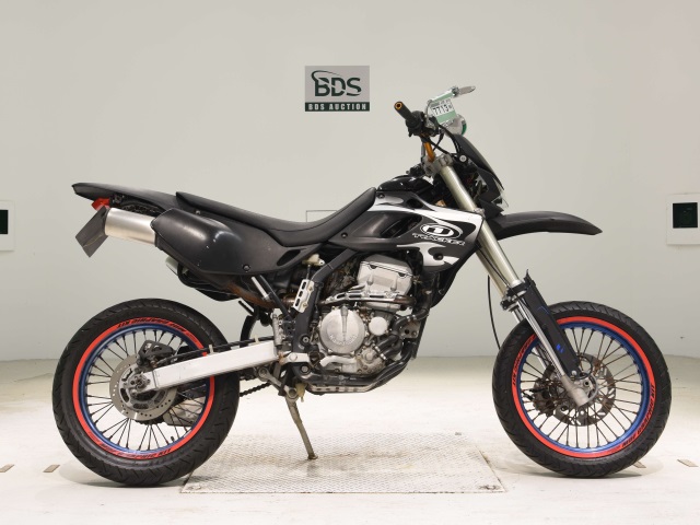Kawasaki D-TRACKER250 2002