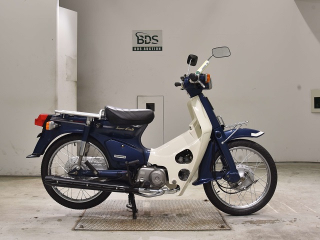 Honda C90-E 2002
