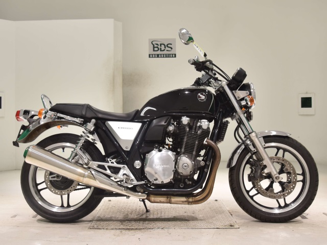 Honda CB1100 2011