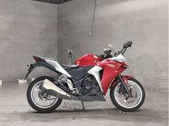 Honda CBR250R 2011