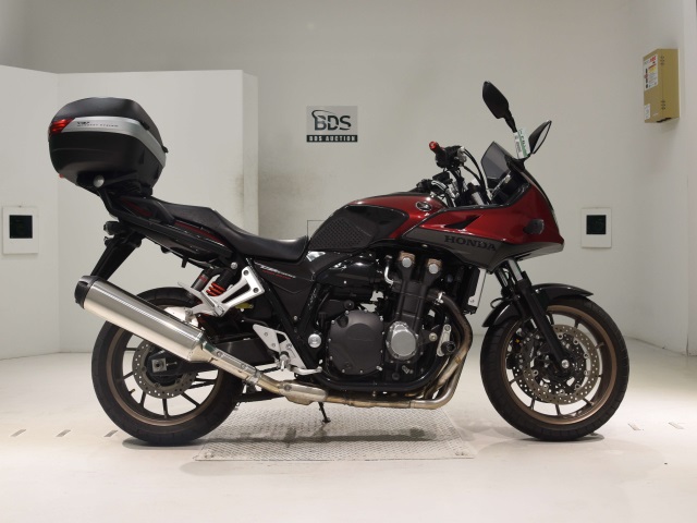 Honda CB1300SF 2015
