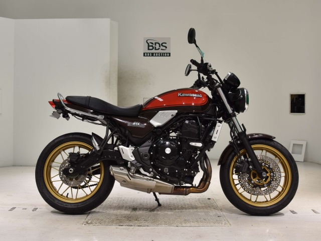 Kawasaki Z650RS 2022