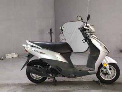 Suzuki QS110T 2015