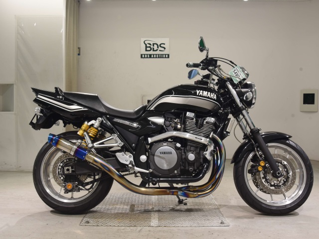 Yamaha XJR1300 2016
