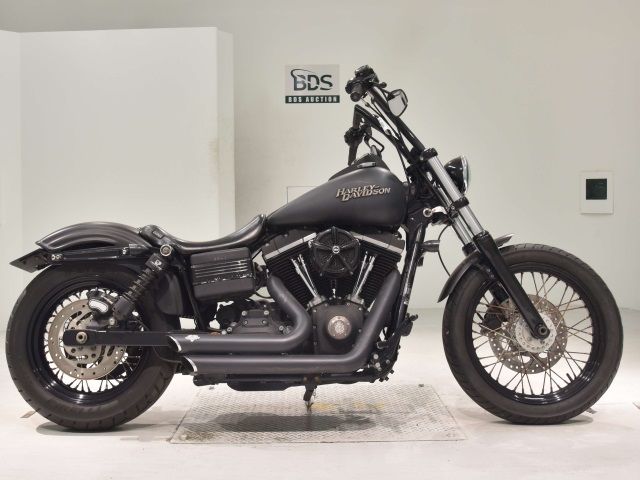 HD STREETBOB FXDB1580 2011