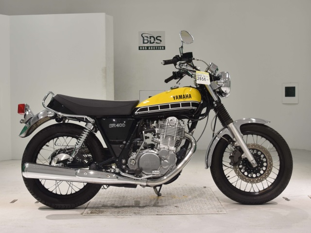 Yamaha SR400 2017