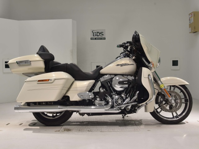 HD SREET GLIDE FLHXS1690 2014