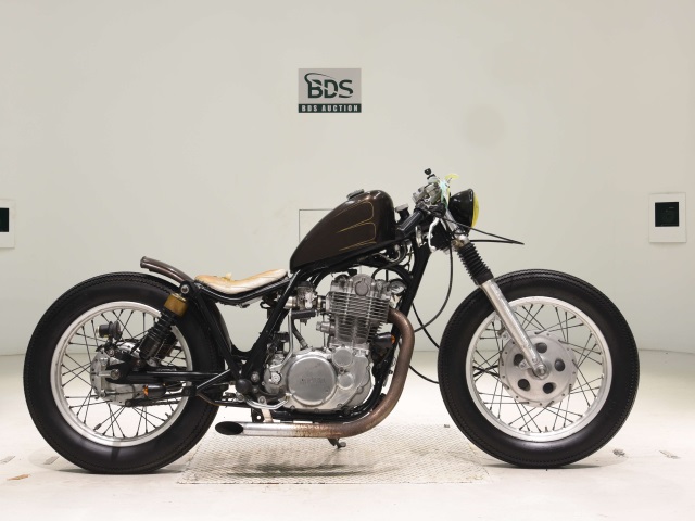 Yamaha SR400 2000