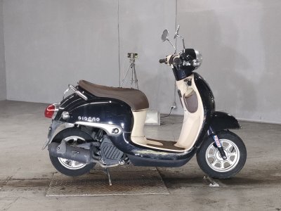 Honda GIORNO 2016