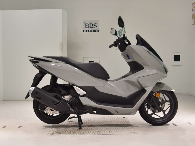 Honda PCX125 2025