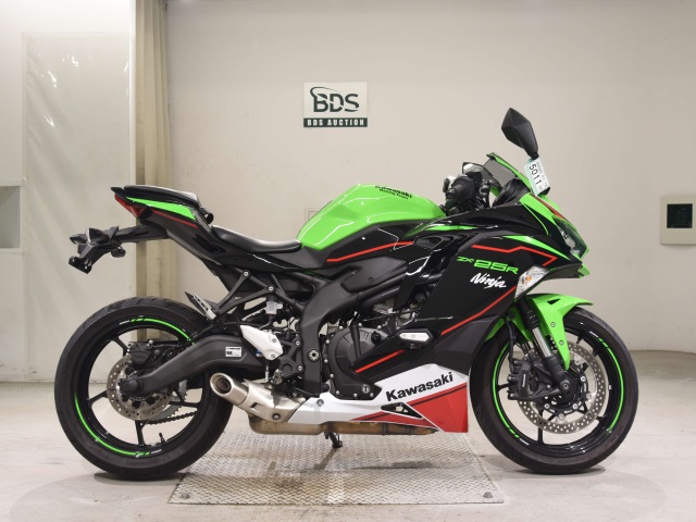 Kawasaki NINJA ZX-25R 2022