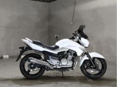 Suzuki GSR250