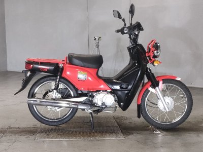 Honda CC110 CROSSCUB 2016